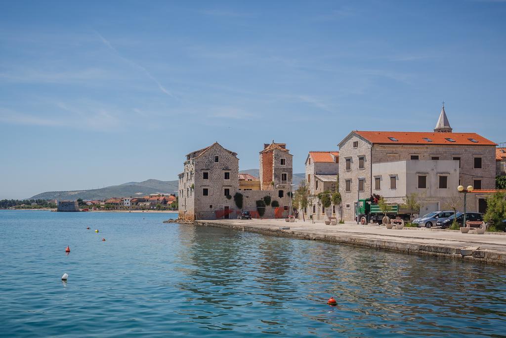 Apartments Villa Karlo Kaštela Eksteriør bilde
