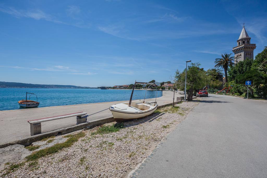 Apartments Villa Karlo Kaštela Eksteriør bilde