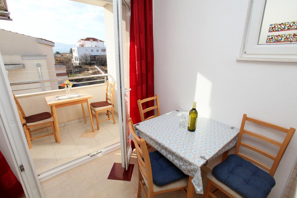 Apartments Villa Karlo Kaštela Eksteriør bilde