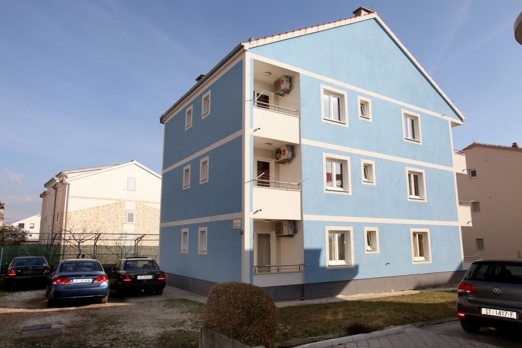 Apartments Villa Karlo Kaštela Eksteriør bilde